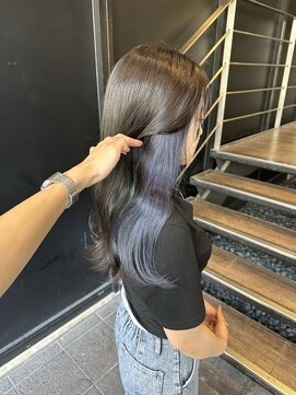 ロンド レア 天神大名店(Lond Le’a) ダブルカラーイヤリングカラーネイビーブルー暗髪グレージュ韓国