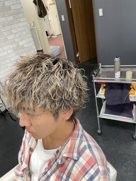 アイズ 本厚木(AIZU) メンズ波巻きウルフ ウルフパーマ