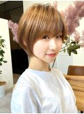 マッシュショート/小顔/フェミニン/立体感/骨格補正/ベージュ