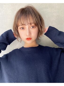 エニ 自由が丘(ENi) 黒髪/グレーベージュ/レイヤーロング/前髪パーマ[自由が丘駅]