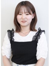 ヘアー アンド ビューティー リル(rille) 長岡 千夏