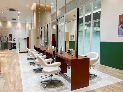 オビリオ イオン発寒店(OBERIO)の写真