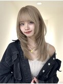 シアーカラー/シルキーベージュ/ブラントカット/セミディ