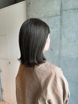 ファロルーエ(falo Ruhe) オリーブベージュ×ミディアムレイヤー