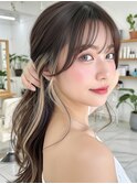 ”韓国風インナーカラー×レイヤーカットポニーテール