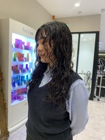 オッジバイケンジ(oggi by KENJE)&nbsp;ロングパーマ スパイラルパーマ 横浜パーマ