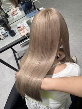 ペレ 渋谷(PELE) ミディアムヘア/暗めカラー/グレージュ/渋谷