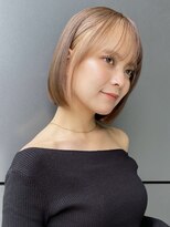 トルネード(TORNADO) 面長 切りっぱなしボブ ベージュカラー M20251109