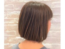 高技術の縮毛矯正で毎日のスタイリングの時短を可能に