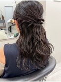ルーズでふわふわハーフアップアレンジ