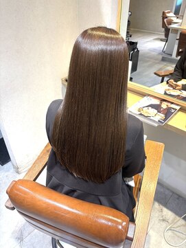 クロレ(CLORE) 透明感たっぷりオリーブベージュ☆