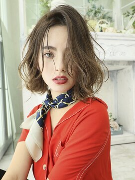 ヴォアソルヂェガーデン(Voasorte GARDEN) voasorteGARDEN☆かきあげバングの大人かわいいレイヤーボブ