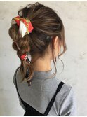 簡単アレンジスカーフポニーテール