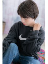 ヘアアンドビューティー ミック(Hair & Beauty miq)&nbsp;洗練された★クリアカラー小顔ワンサイドひし形ショートa