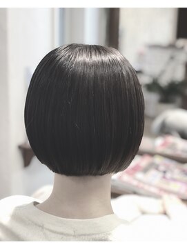 ヘアーアンドスパ ロココ(HAIR&SPA ROCOCO) スッキリボブ