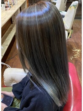 スマイリー(SMiLLY) ブリーチ☆バレイヤージュ