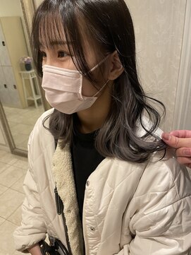 ヘアスタジオ アルス 御池店(hair Studio A.R.S) イヤリングカラーシルバーグレー #ミディアムヘア