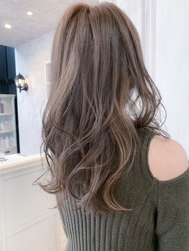 キャアリー(Caary) 福山イルミナカラー人気ハイライトアッシュグレージュCaary