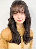 大人可愛いシースルーバング韓国風毛先パーマ外ハネロング