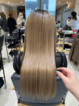 ジーナ 船橋(Zina) 大人かわいい20代30代40代小顔ショコラベージュ１Zina船橋