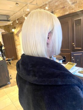 リリー(Re.ly) ホワイトカラー