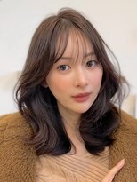 ビュー トウキョウ(VIEW TOKYO) くびれミディアムレイヤースタイル/韓国風ヘア/2wayバング/巻き