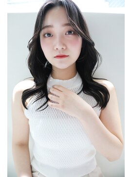 シャルムバイルーチェココ(CHARME by Lu'ce coco) くびれミディアム[デザインカラーレイヤーカットウェットヘア]