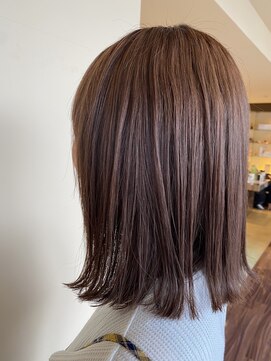 ミラートーク(MIRROR TALK) ミディアムボブ