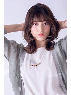 ブリング バイ スノードロップ 吉祥寺(BRING by Snowdrop) デザインカラー/レイヤーカット/ウェットヘア/オリーブベージュ