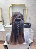 カチモリハーフアップ
