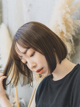 ガーデンヨコハマ(GARDEN YOKOHAMA) ボブ　外ハネボブ　くびれヘア　夏　縮毛矯正　ハイライトカラー