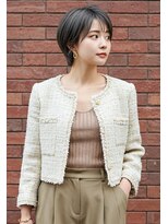 フルショウ 小牧(FURUSHO)&nbsp;アッシュブロンド/チャコールグレー/ハンサムショート