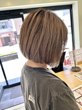 エスト 小倉(est) ケアブリーチ/ボブ/ベージュカラー