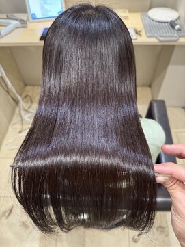 ジーナ 船橋(Zina) 髪質改善*ロングレイヤーグレーベージュ*美髪【Zina板橋】