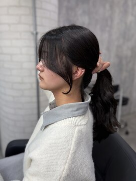 ジーナ 博多(Zina) 【 shiori 】韓国風顔周りカット