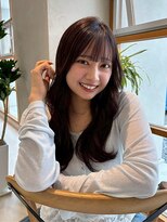 ウィタ(wita.)&nbsp;ロング/レイヤーカット/顔まわりカット/ゆるふわカール