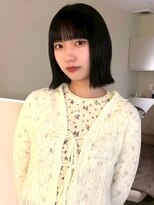 ユニバイリサ 天神大名店(uni by risa)&nbsp;タッセルボブ 切りっぱなしボブ 黒髪ショート 外ハネボブ 20代