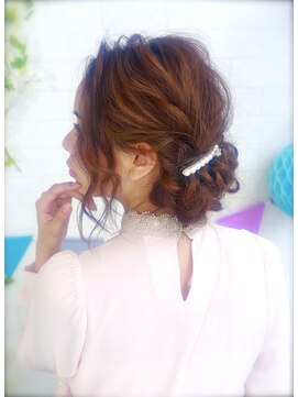 ヘアメイクサロンシャルメ(Hair Make Salon CHARMER) 結婚式☆二次会★ざっくりシンプルシニヨンヘアセット