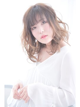 ミエル ヘア 新宿(miel hair) 【mielhair新宿】スポンテニアス ハニーベージュ レトロショート