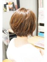 ミッシェル アフロート(michelle afloat)&nbsp;10代20代30代40代50代東京小顔ひし形くびれCカーブショート