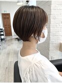 【サロンワーク】季節に合わせたナチュラルなショート。