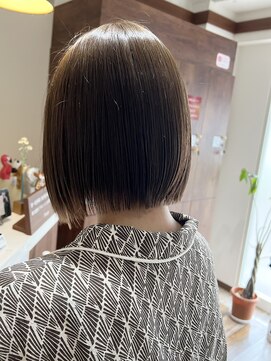 美容室 プラセル(Plaser) 切りっぱなしBob×透明感カラー