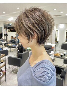 バンプ ギンザ(BUMP GINZA) 30代/40代/50代・絶壁解消・小顔前下がりショートボブ【中村】