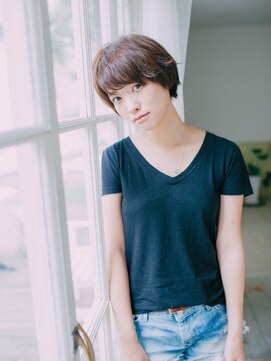 モニカ 横須賀中央店(Monica) デザインカラー/シルキーベージュ/グレージュカラー/斜めバング