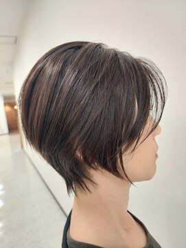 クレスフィリア (CLESC') 大人ショートヘア×ひし形×30代40代50代