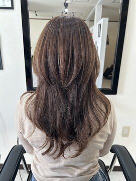 ベティ(Betty) くびれカット