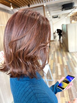 ラヴィエール(LAVIERE by R-EVOLUT) ハイライトカラー　メルティカラー　レイヤーカット