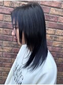 ブルーブラック　姫カットレイヤー　ミディアムウルフ　似合わせ
