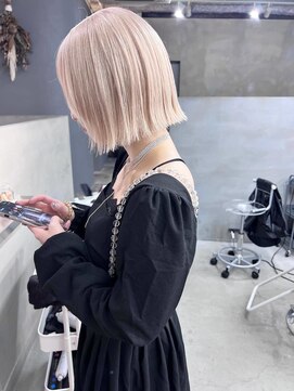 クリム(qulim) ブリーチ/ブリーチカラー/ダブルカラー/ハイトーンカラー