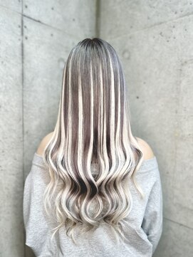 ガナンシア 横浜本店(ganancia) グレー＋ハイライトエクステ